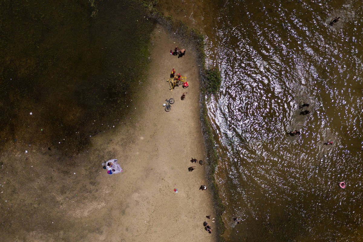 Três banhistas morrem afogados no fim de semana na capital e no litoral de SP