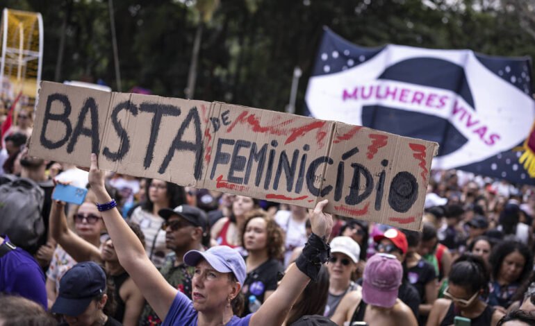 ‘Ser mulher no Brasil se tornou muito perigoso’, diz leitora sobre casos de feminicídio