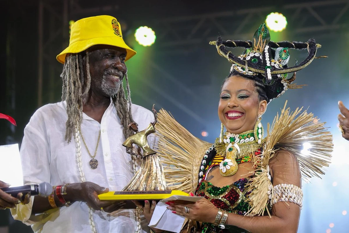Carol Xavier é eleita a 45ª Deusa do Ébano do Ilê Aiyê