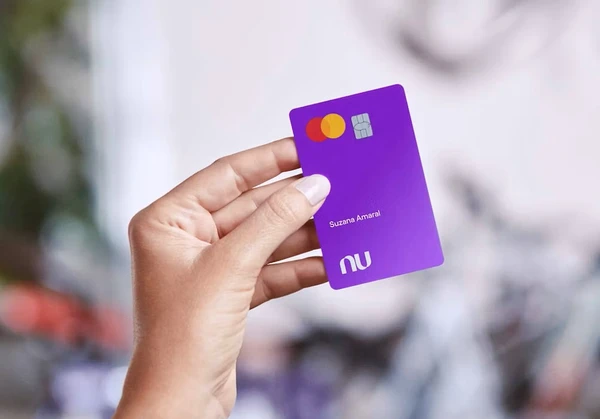 Clientes acionam Justiça após bloqueio de contas no Nubank