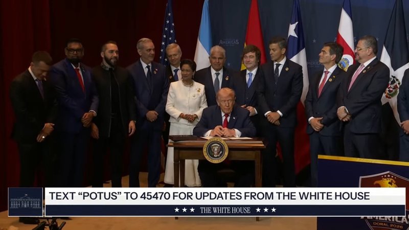 Trump reúne líderes latino-americanos aliados em cúpula na Flórida