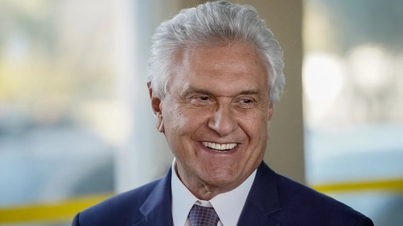 Caiado escolhe ex-ministro de FHC para plano de governo