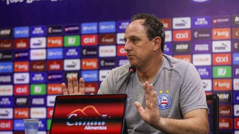 Ceni critica arbitragem após derrota do Bahia