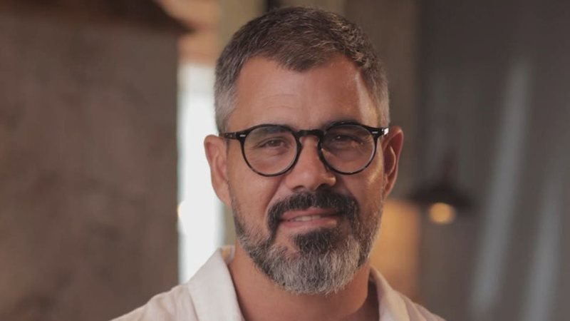 Juliano Cazarré reage a críticas após evento sobre espiritualidade masculina
