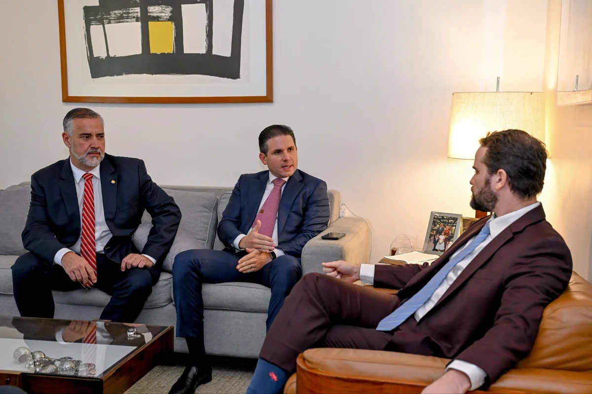 Hugo Motta agenda reunião sobre dívidas rurais